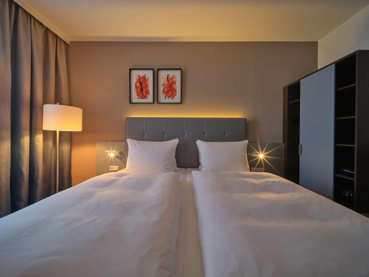 Dorint Parkhotel Frankfurt / Bad Vilbel Esterno foto